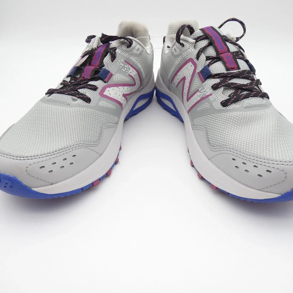 New Balance 410v8 Trail Running Shoes Silver Purple WT410LR8 Womens 11 NEW